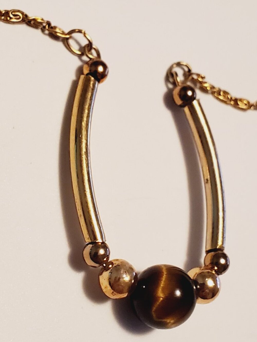 1 Gold Choker Necklace, item # A -2353, wt. 6grams. - Picture 4 of 8